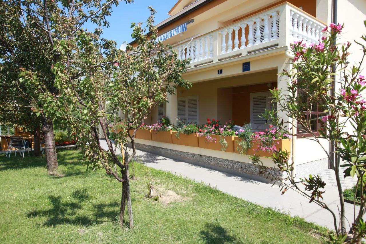 Apartments & Room Jagoda Baška Εξωτερικό φωτογραφία